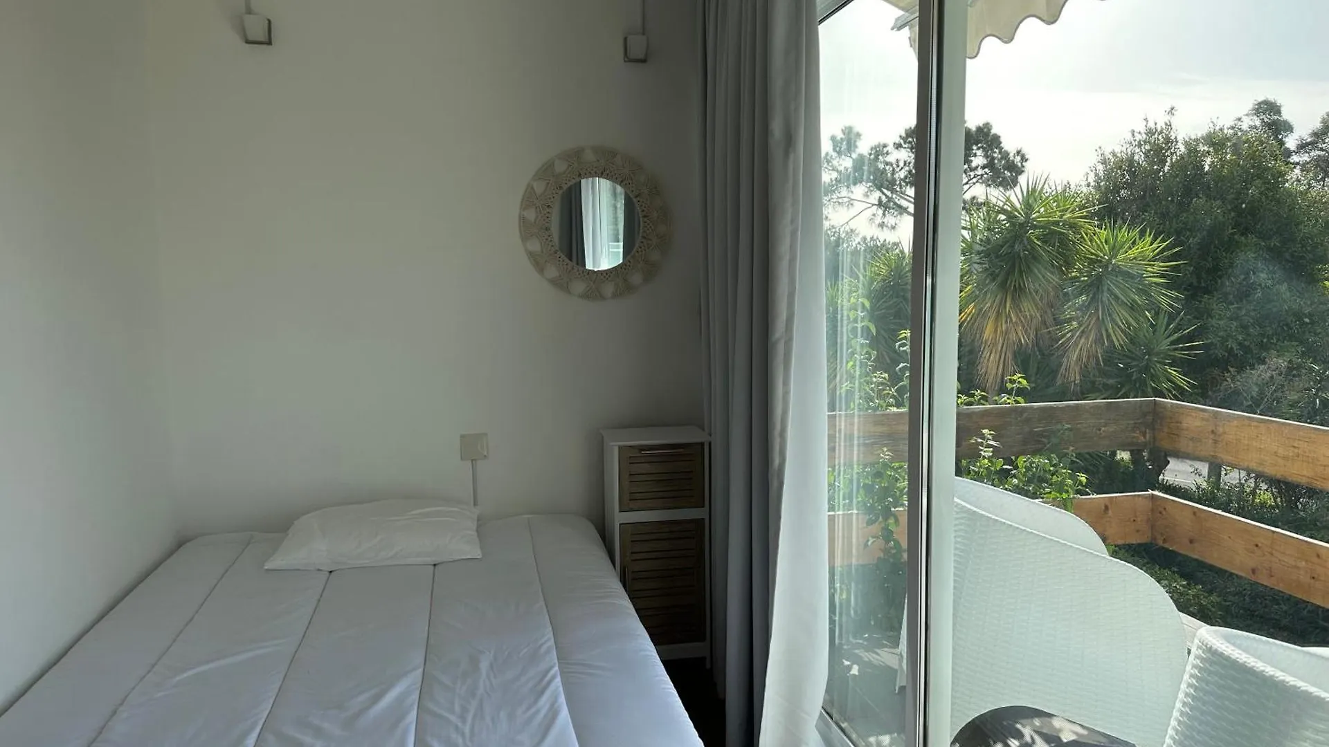 Discovery Apartment With Patio Discovery 2 Machico   Machico (Madeira)